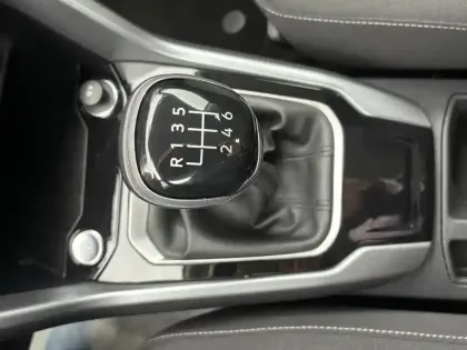 Photo 16 Volkswagen T-roc  2.0 TDI 116 Start/Stop BVM6