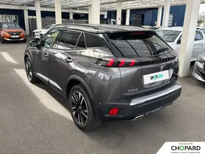 Photo 96 Peugeot 2008  PureTech 130 S&S EAT8