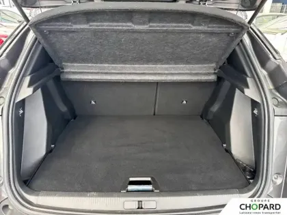 Photo 7 Peugeot 2008  PureTech 130 S&S EAT8