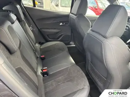 Photo 19 Peugeot 2008  PureTech 130 S&S EAT8