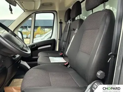 Photo 52 Peugeot Boxer  CC 435 L4 BLUEHDI 165 S&S