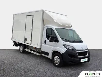 Photo 38 Peugeot Boxer  CC 435 L4 BLUEHDI 165 S&S