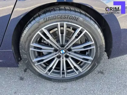 Photo 57 BMW Serie 3 318d 150 ch BVA8