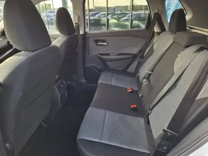 Photo 7 Nissan X-trail  e-POWER 213 ch e-4ORCE 7 Places