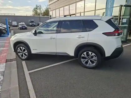 Photo 4 Nissan X-trail  e-POWER 213 ch e-4ORCE 7 Places