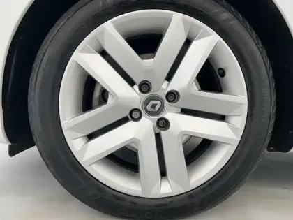 Photo 8 Renault Clio  Blue dCi 100 - 21N