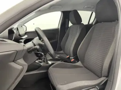 Photo 13 Peugeot 208  PureTech 100 S&S BVM6