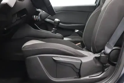 Photo 30 Renault Clio  TCe 90 - 21N