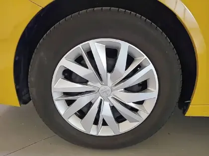 Photo 12 Peugeot 208  PureTech 75 S&S BVM5