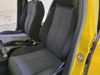 Photo 10 Peugeot 208  PureTech 75 S&S BVM5