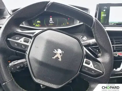 Photo 15 Peugeot 208  PureTech 100 S&S BVM6