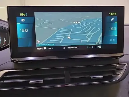 Photo 18 Peugeot 3008  Hybrid 225 e-EAT8