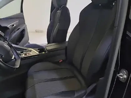 Photo 10 Peugeot 3008  Hybrid 225 e-EAT8