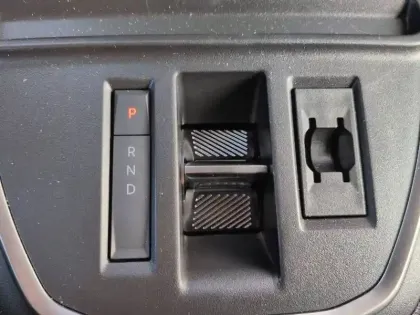 Photo 13 Peugeot Expert  CA FIXE M BLUEHDI 145 S&S EAT8