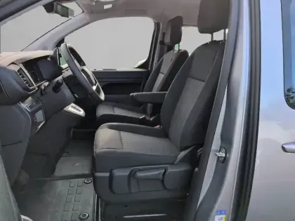 Photo 10 Peugeot Expert  CA FIXE M BLUEHDI 145 S&S EAT8