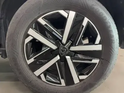 Photo 18 Peugeot 2008  PureTech 100 S&S BVM6