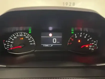 Photo 11 Peugeot 2008  PureTech 100 S&S BVM6