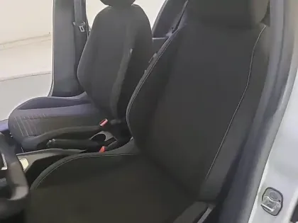 Photo 10 Peugeot 208  PureTech 75 S&S BVM5