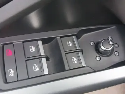 Photo 60 Audi Q3  Sportback 35 TFSI 150 ch S tronic 7