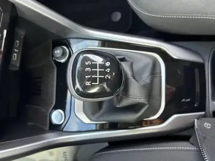 Photo 16 Volkswagen T-roc  2.0 TDI 116 Start/Stop BVM6