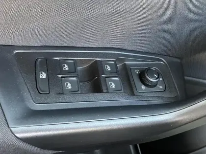 Photo 29 Volkswagen T-roc  2.0 TDI 116 Start/Stop BVM6