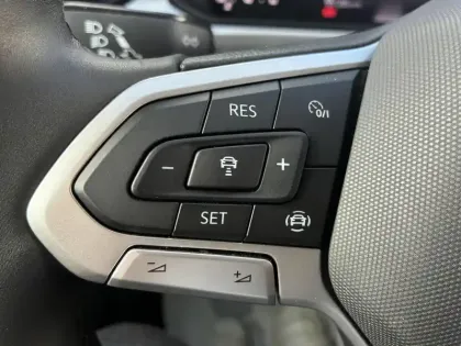 Photo 26 Volkswagen T-roc  2.0 TDI 116 Start/Stop BVM6