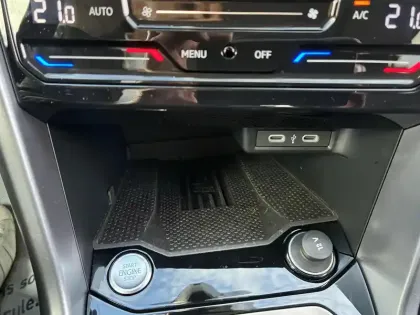 Photo 15 Volkswagen T-roc  2.0 TDI 116 Start/Stop BVM6