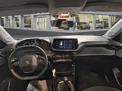 Photo 23 Peugeot 208  PureTech 75 S&S BVM5