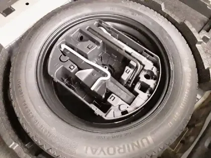 Photo 18 Peugeot 308  PureTech 130ch S&S EAT8