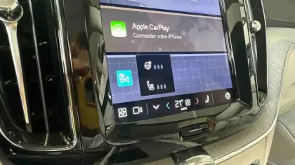 Photo 16 Volvo Xc60  T6 AWD Hybride rechargeable 253 ch+145 ch Geartronic 8