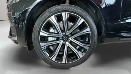 Photo 10 Volvo Xc60  T6 AWD Hybride rechargeable 253 ch+145 ch Geartronic 8