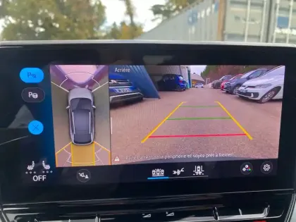 Photo 17 Volkswagen Id.4  204 ch