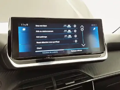 Photo 18 Peugeot 208  PureTech 100 S&S BVM6