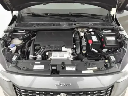 Photo 25 Peugeot 208  PureTech 100 S&S BVM6