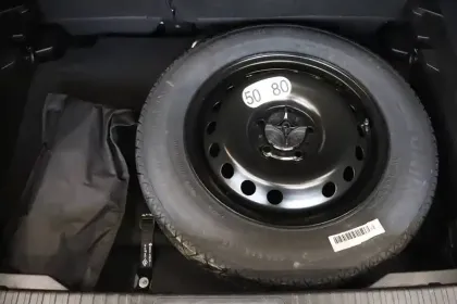 Photo 29 Renault Captur  E-Tech full hybrid 145