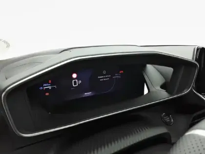 Photo 9 Peugeot 208  Hybrid 145 e-DCS6