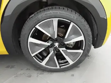 Photo 32 Peugeot 208  Electrique 50 kWh 136ch