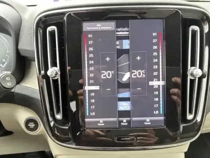 Photo 25 Volvo Xc40  T4 Recharge 129+82 ch DCT7