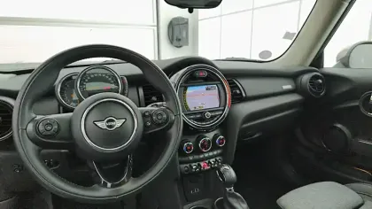 Photo 28 Mini Mini Hatch 3 Portes One 102 ch