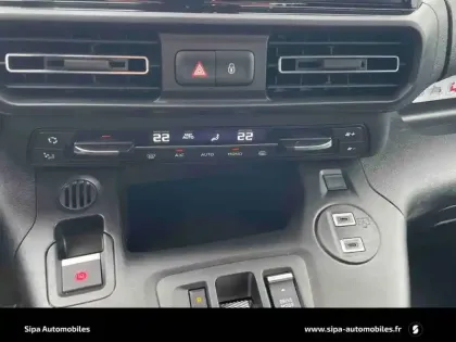 Photo 45 Fiat Doblo  CA TAILLE XL BLUEHDI 130 S&S EAT8