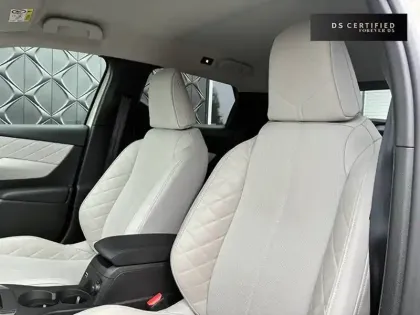 Photo 98 DS DS 3 DS3 Crossback E-Tense