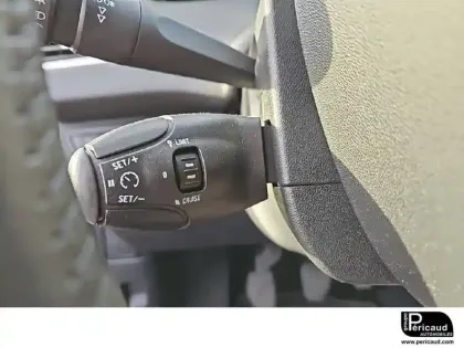 Photo 10 Peugeot 208  1.6 BlueHDi 75ch BVM5