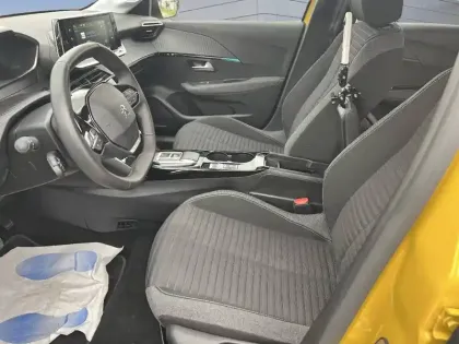 Photo 8 Peugeot 208  Electrique 50 kWh 136ch