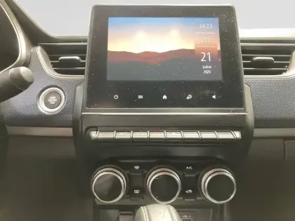 Photo 15 Renault Arkana  TCe 140 EDC - 23