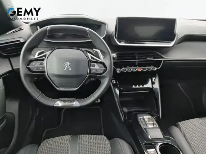 Photo 29 Peugeot 2008  PureTech 130 S&S EAT8