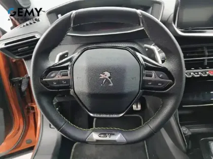 Photo 34 Peugeot 2008  PureTech 130 S&S EAT8