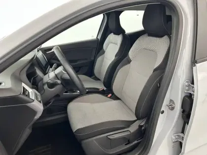 Photo 17 Renault Clio  TCe 90