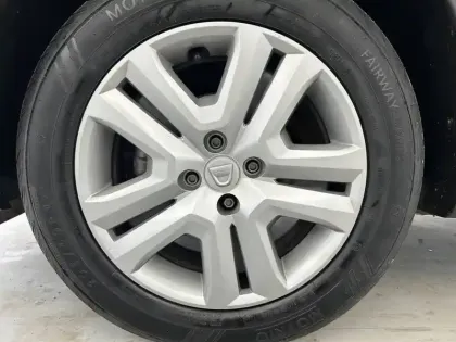 Photo 27 Dacia Sandero  ECO-G 100 - 22