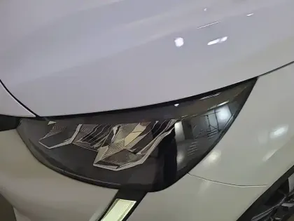 Photo 47 Peugeot 208  PureTech 75 S&S BVM5