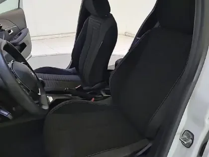 Photo 10 Peugeot 208  PureTech 75 S&S BVM5